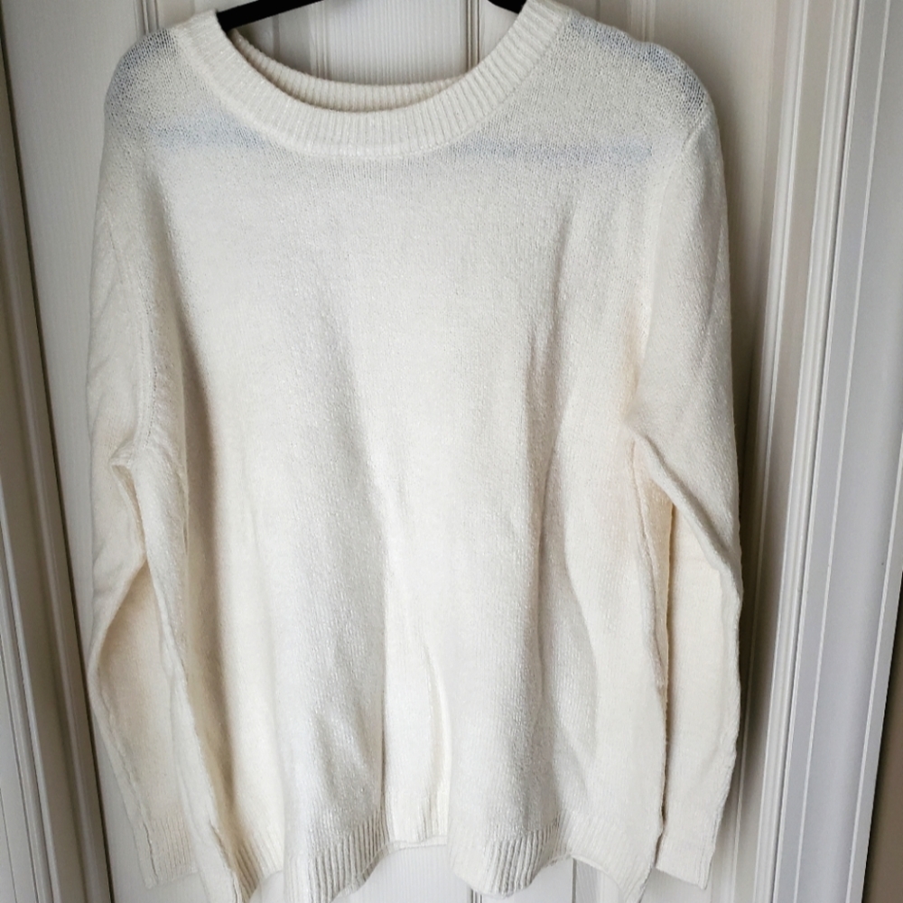 Ava & Viv Crewneck Pullover Sweater